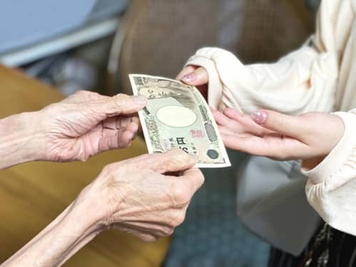 お金を戻ってきたら謝礼は必要か?
